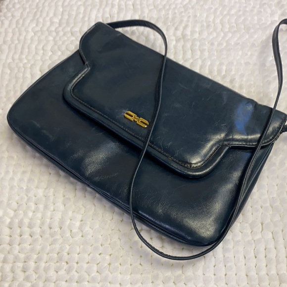 Vintage Blue Leather Purse - Picture 2 of 11